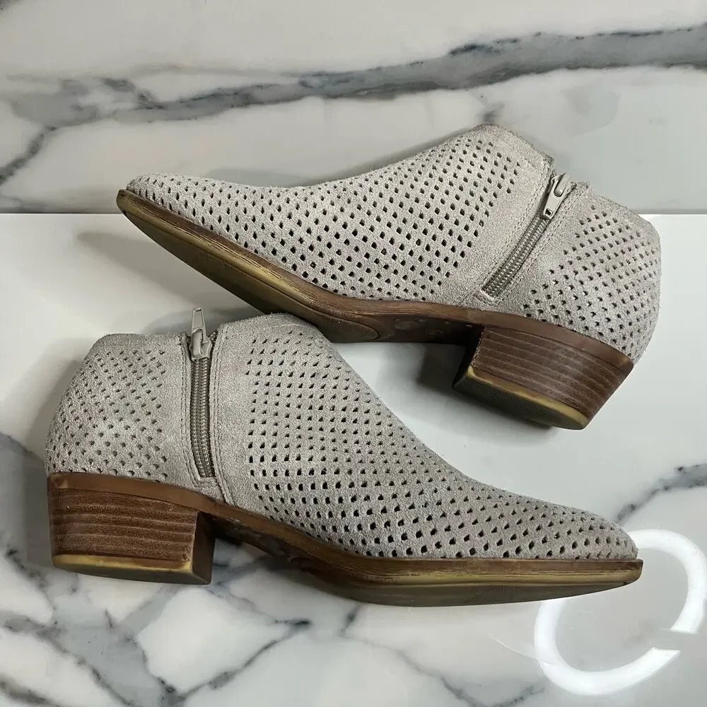 Lucky Brand Gray Suede Perforated Baylah Bootie Sz 9 Boho Minimalist Festival